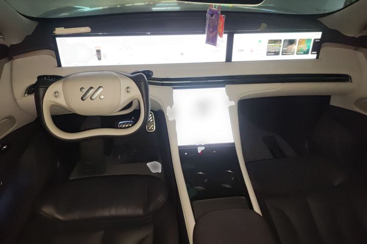 Used IM LS7 2023 90 kWh Elite Rear-Drive Version