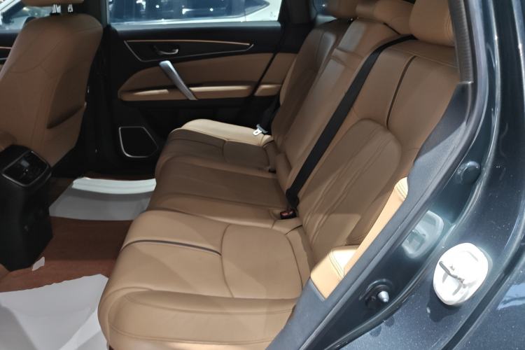 Used Honda UR-V 2020 370TURBO Two-Wheel Drive Luxury Edition
