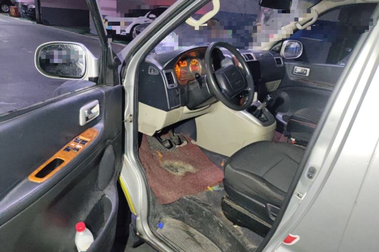 Used Jinbei Grace 2018 2.0L Express Comfort 7-Seater V19
