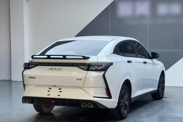 Used Dongfeng Aeolus Yixuan 2023 Mach Edition 1.5L Automatic Chasing Wind Version
