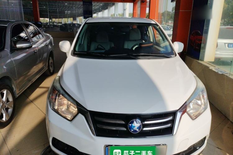 Used Venucia D50 2015 1.6L Automatic Fashion Edition