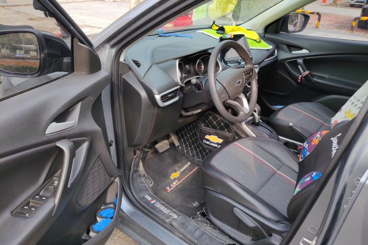 Used Chevrolet Trax 2019 Redline 325T Automatic Fun Edition China VI Standard
