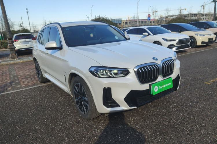 Used BMW iX3 2022 Updated Leading Version Front Right 45 Deg