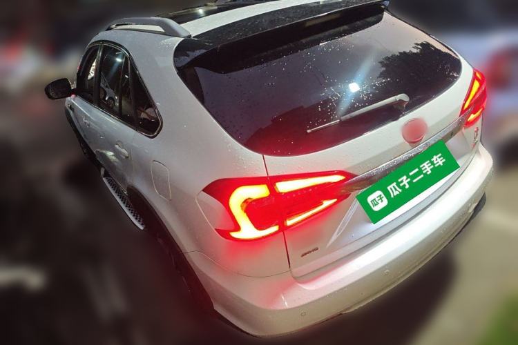 Used BYD Tang New Energy 2015 2.0T Four-Wheel-Drive Flagship Model
