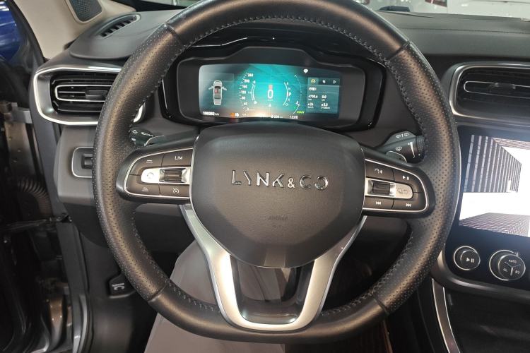 Used Lynk & Co 01 EM-P 2019 1.5T PHEV Pro Steering Wheel