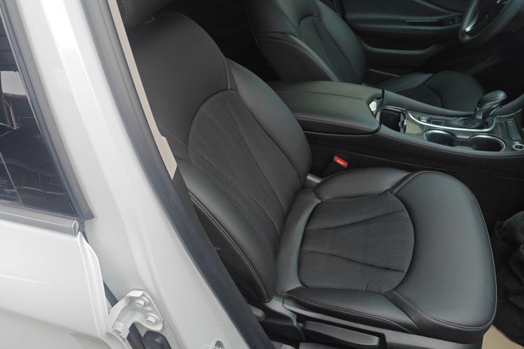 Used Buick Envision 2020 20T Two-Wheel Drive Leading Version