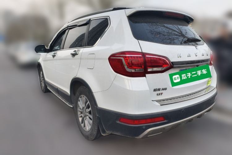 Used Haval H6 2016 Upgraded Model 1.5T Automatic Two-Wheel Drive Elite Version
