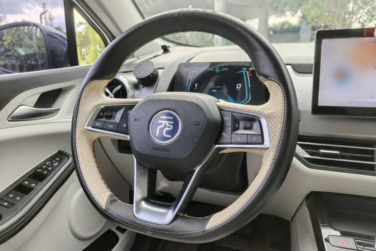 Used BYD Yuan Pro 2021 401 km Deluxe Version
