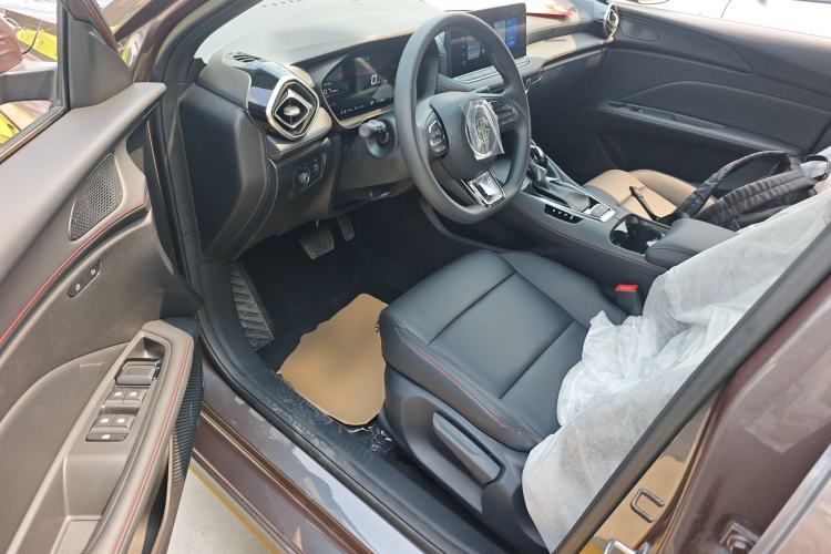 Used MG 5 2025 180 DVVT Global First Edition