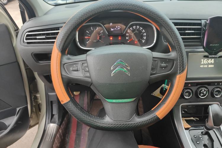 Used Citroen C4 Sega 2016 1.6L Automatic Luxury Model Steering Wheel