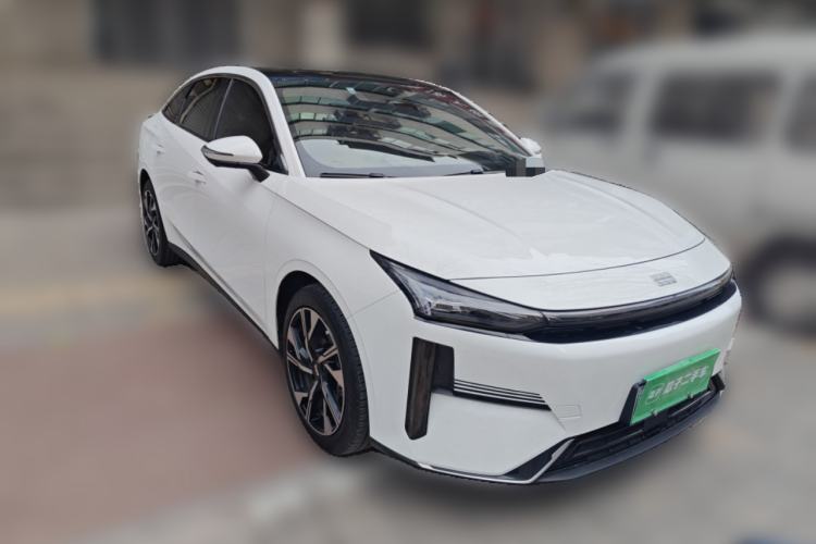 Used Geely Galaxy L6 2023 125km Starship