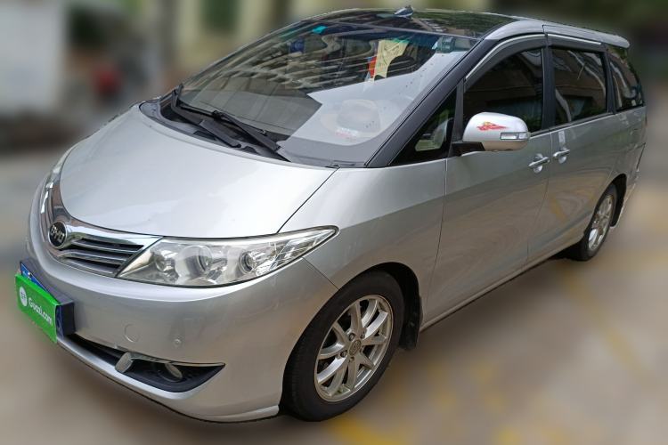 Used BYD M6 2013 2.4L Automatic Luxury Model