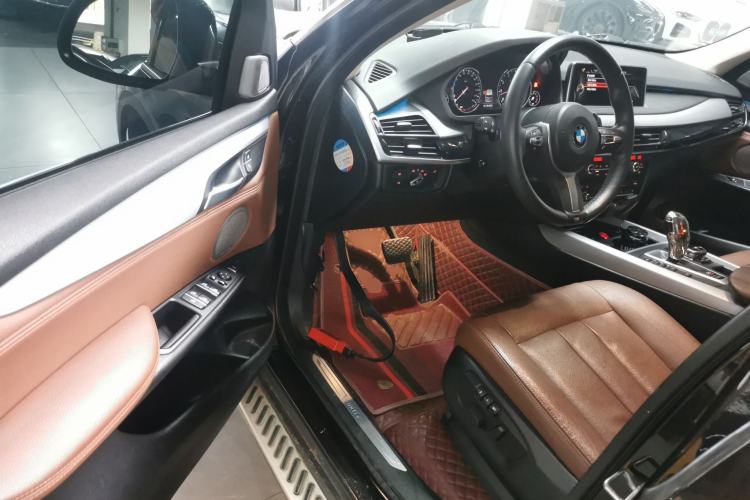 Used BMW X5 2016 xDrive35i parallel import
