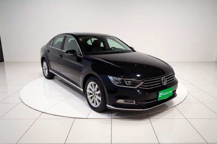 Used Volkswagen Magotan 2018 330TSI DSG Advanced Model
