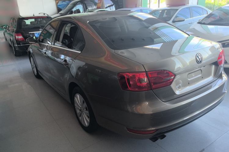 Used Volkswagen Sagitar 2014 Revised Version 1.4TSI Automatic Luxury Edition
