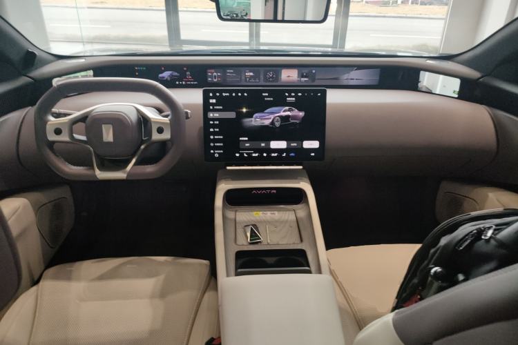 Used Avatr 12 2025 Ultra Extended-Range Edition
