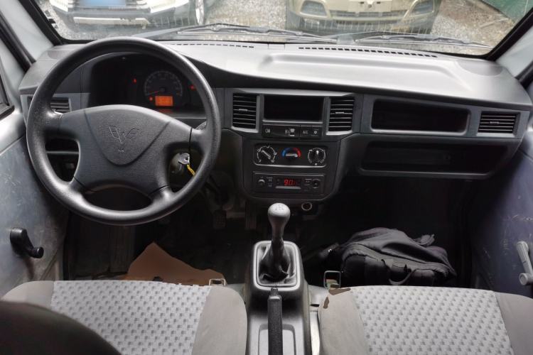 Used Wuling Zhiguang 2023 1.5L Practical Version 5/7 Seats