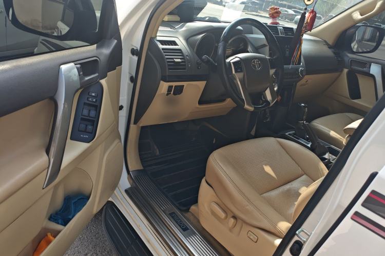 Used Toyota Prado  Driver Seat