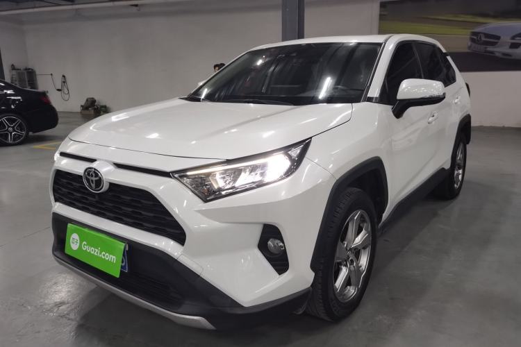 Used Toyota RAV4 2021 2.0L CVT Two-Wheel Drive Fashion Edition
