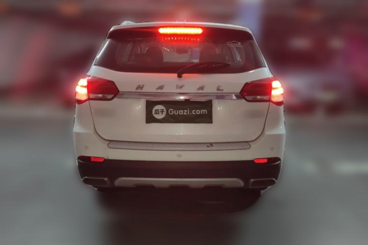 Used Haval H2 2018 Chuanxiang Edition 1.5T Dual-Clutch Two-Wheel Drive ZhiShang Model China V Standard Rear