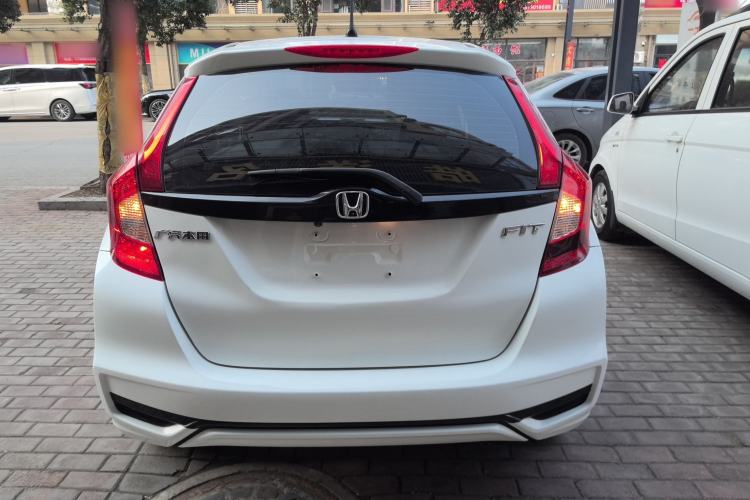 Used Honda Fit 2018 1.5L CVT Comfort Sunroof Version