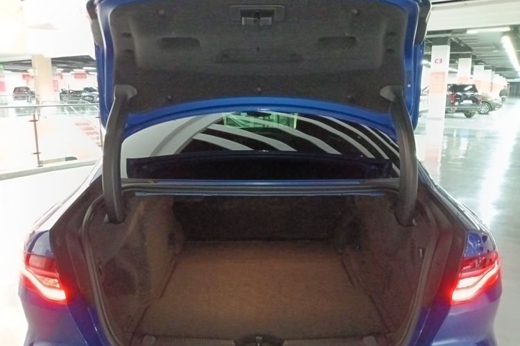 Used Jaguar XEL 2020 2.0T 200 PS R-DYNAMIC S Advanced Sport Edition Trunk