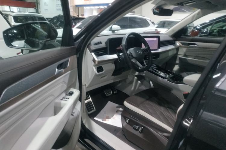 Used Volkswagen Tavendor 2023 380TSI Four-Wheel Drive R-Line Cruise Edition Driver Seat