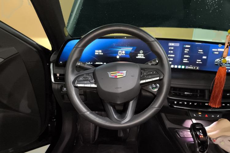 Used Cadillac CT5 2024 28T Luxury Pro Trim Steering Wheel