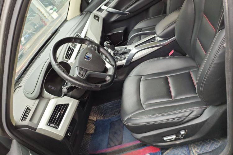 Used Geely Auto Emgrand X7 Sport 2018 1.8TD Automatic Two-Wheel Drive Smart Connect 4G Internet Edition Left Front Seat