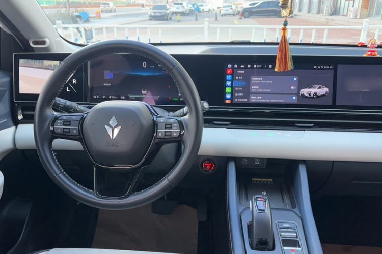 Used Lingxi L 2024 Player No. 1 Edition Interior 4