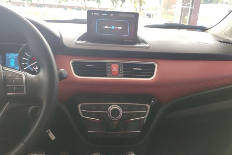 Used Haval H1 2016 Blue Label 1.5L AMT Luxury Model