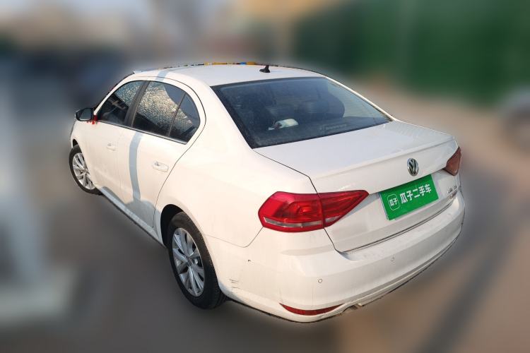 Used Volkswagen Lavida 2017 1.6L Automatic Comfort Edition
