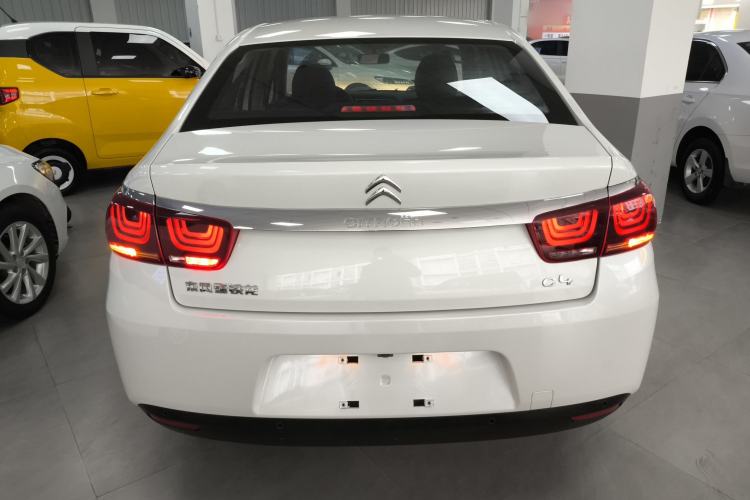 Used Citroen C4 Sega 2018 1.6L Automatic Luxury Model
