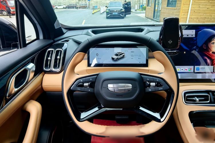 Used Geely Auto FX11 2025 4th Generation 1.5TD DCT Jinxiu
