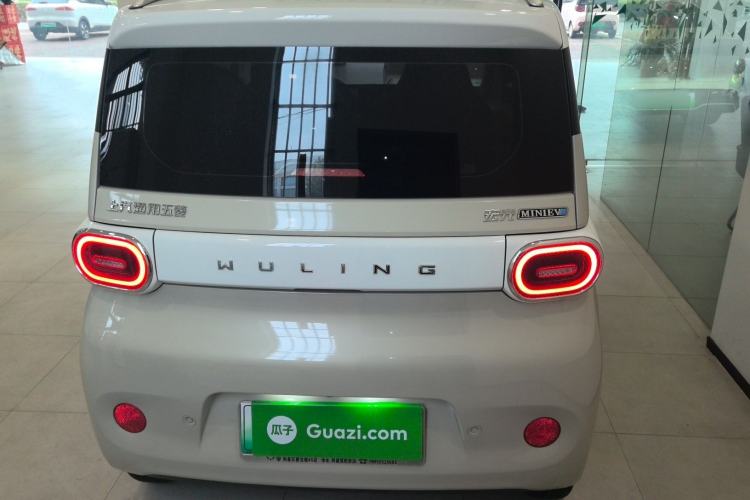 Used Wuling Hongguang MINIEV 2024 3rd Generation 215km Advanced Version
