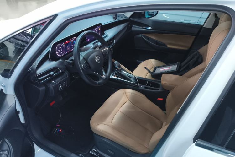 Used Buick GL6 2021 323T Mild Hybrid Connect Luxury Model Driver Seat