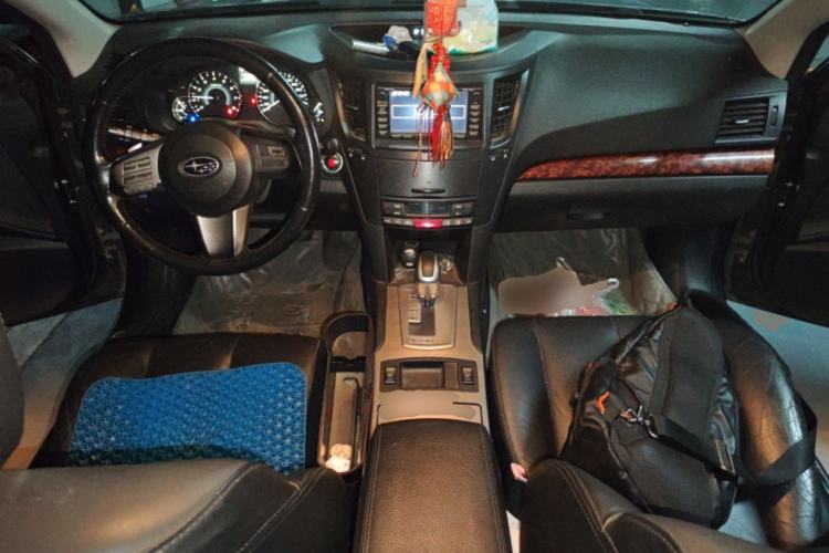 Used Subaru Outback 2011 2.5i Luxury Navigation Edition