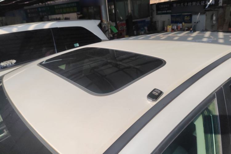 Used Honda Jade 2016 1.8L Automatic Comfort Elite Version 5 Seats