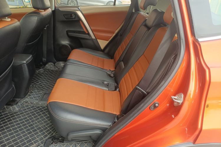 Used Toyota RAV4 2013 2.0L CVT Two-Wheel Drive Urban Edition
