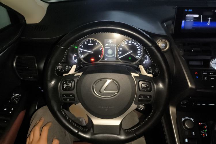 Used Lexus NX 2015 200T All-Wheel-Drive Fēngshàng Edition