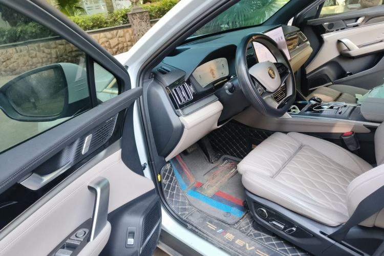 Used BYD Tang New Energy 2024 EV Champion Edition 600KM Deluxe Model Driver Seat