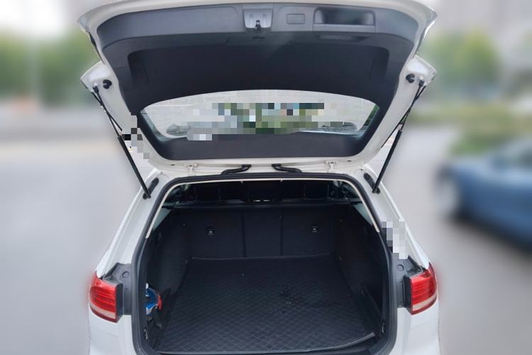 Used Volkswagen Variant 2017 380TSI Two-Wheel Drive Comfort Edition
