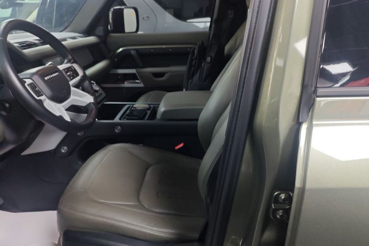 Used Land Rover Defender 2020 110 P400 HSE
