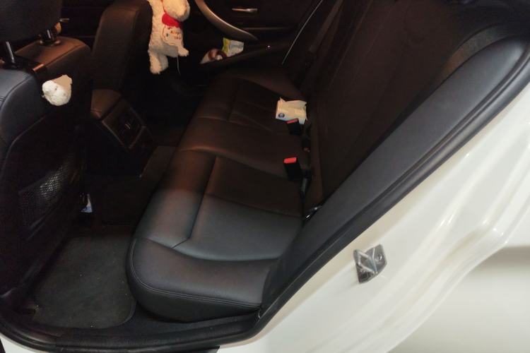 Used BMW 3 Series 2015 320i Fashion Model
