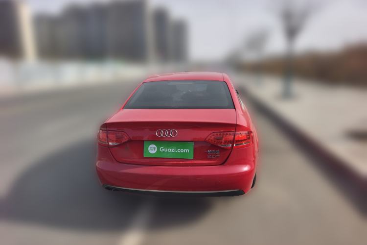 Used Audi A4L 2012 2.0 TFSI automatic standard version