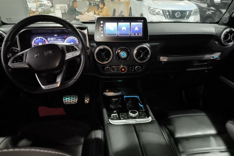 Used BAIC Off-Road BJ40 2024 2.0D Blade Hero Glory Edition
