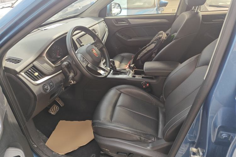 Used Roewe RX5 2016 20T Two-Wheel Drive Automatic Internet Smart Edition