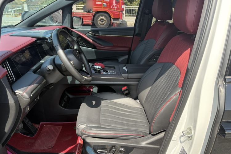 Used GAC Trumpchi M8 2023 Zongshi Series Dual-Motor YuZun Edition Left Front Seat