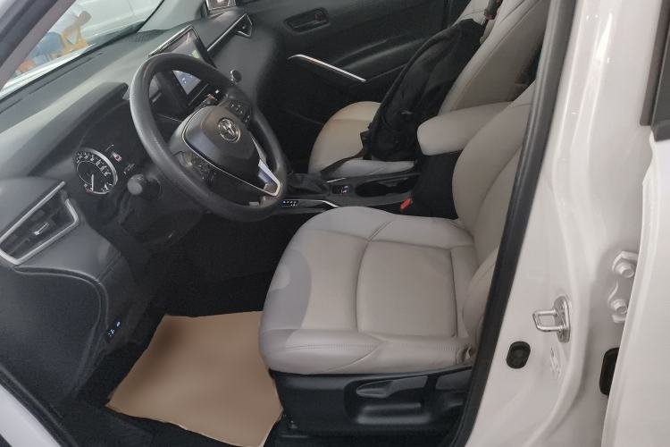 Used Toyota FRONTLANDER 2022 2.0L CVT Leading Edition Left Front Seat