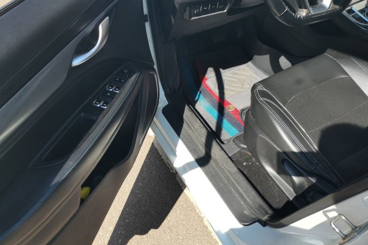 Used Geely Auto Emgrand New Energy 2018 EV450 Ambition Model
